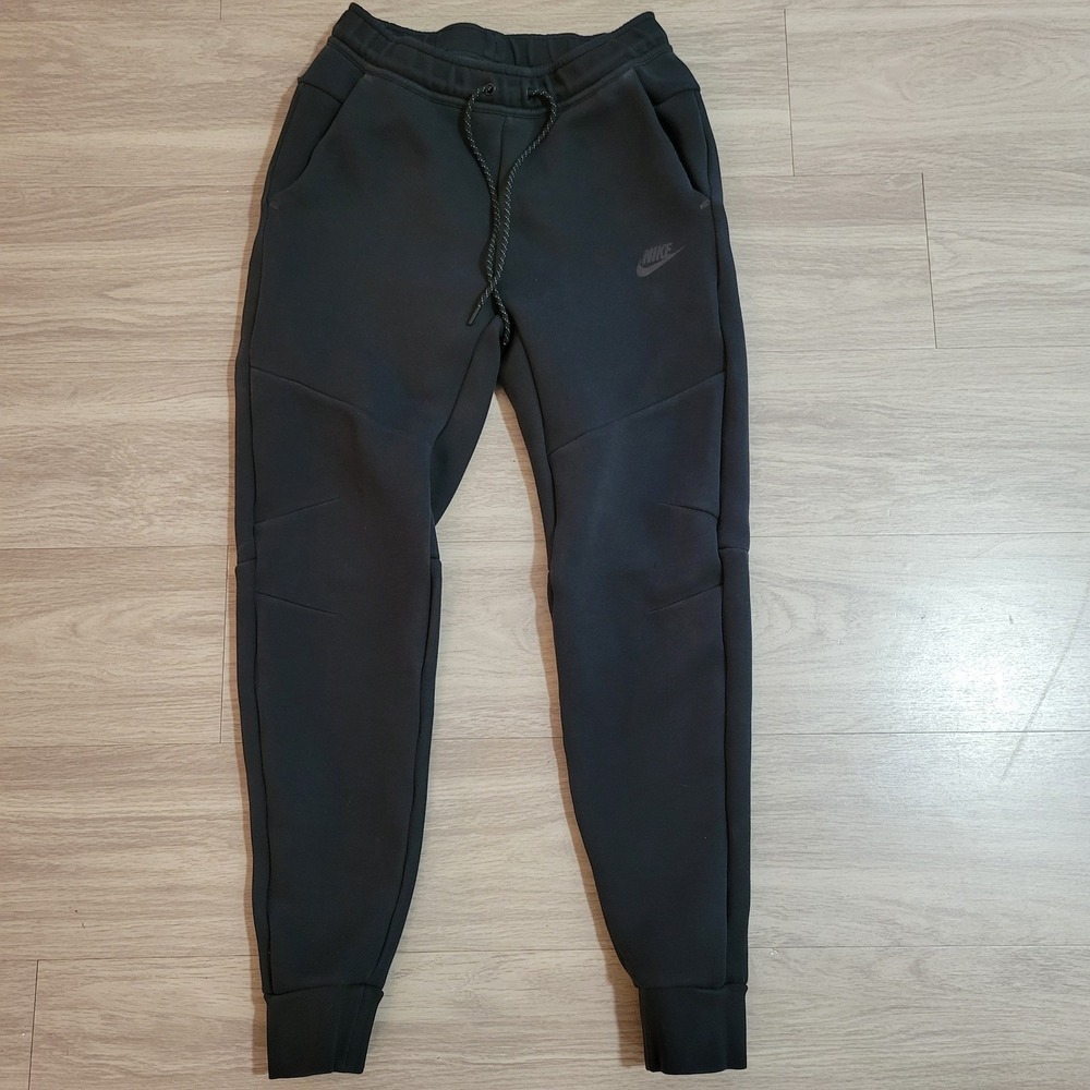 Nike Tech Fleece Joggers Mens Small Triple Black Sweatpants HV0959-010